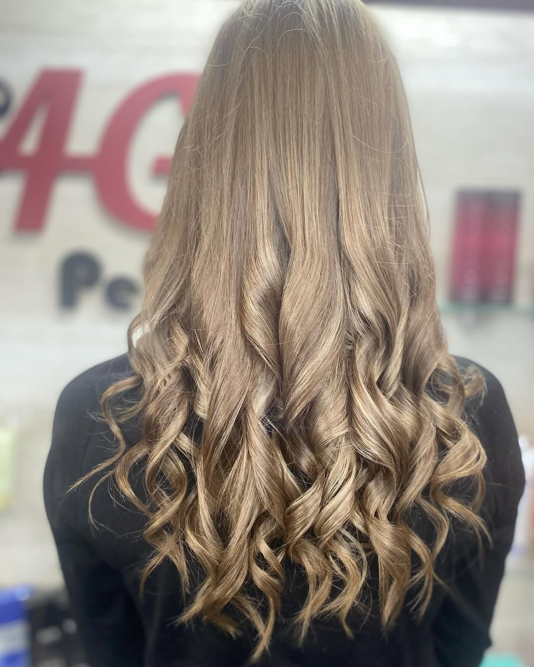 Rulos y ondas realizados en AG Peluquería
